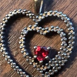 For Jayne online R925 heart shaped pendant